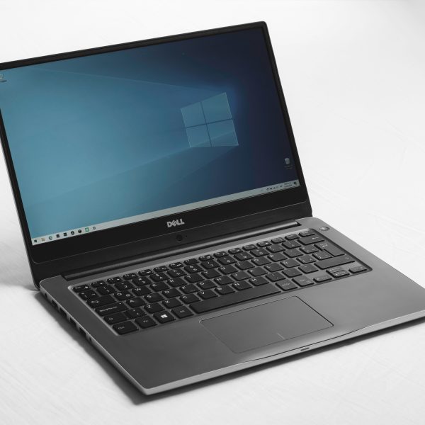 Photo of a laptop.